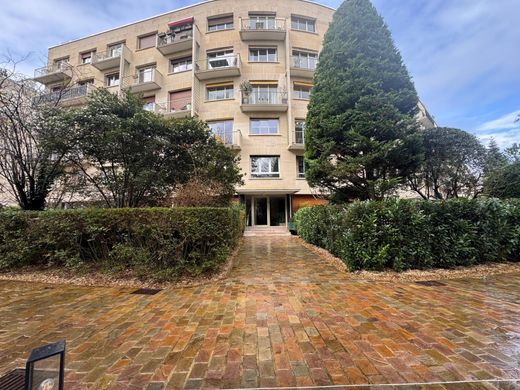 Daire Neuilly-sur-Seine, Hauts-de-Seine