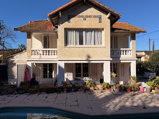 Luxury home in Sanary-sur-Mer, Var