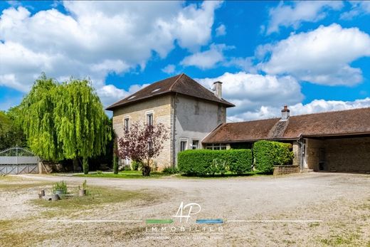 Luxury home in Messigny-et-Vantoux, Cote d'Or