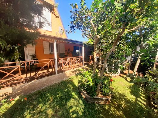 Luxus-Haus in Petite-Île, Réunion