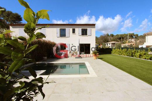 Villa in Saint-Paul-de-Vence, Alpes-Maritimes
