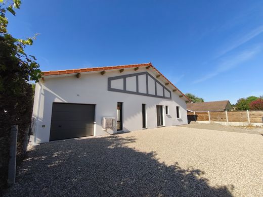Villa in Biscarrosse, Landes