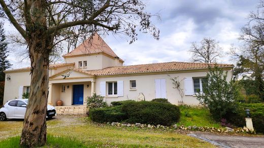 Πολυτελή κατοικία σε Fourques-sur-Garonne, Lot-et-Garonne