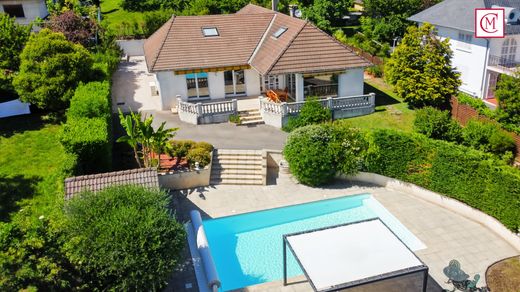 Luksusowy dom w Meylan, Isère