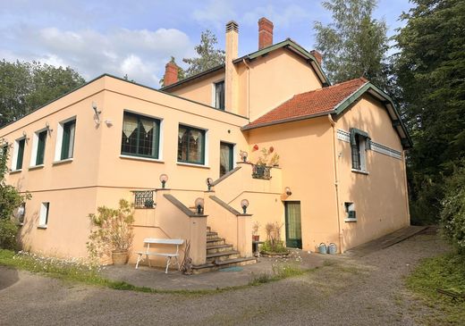 Luxus-Haus in Vichy, Allier