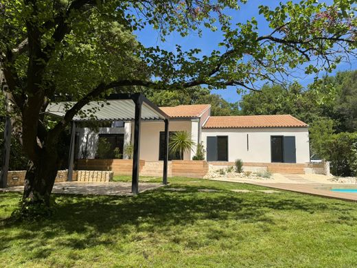Luxe woning in Assas, Hérault