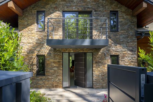 Luxury home in Sciez, Haute-Savoie