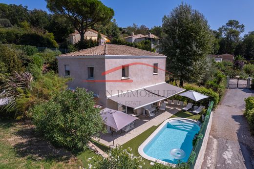 Villa in La Colle-sur-Loup, Alpes-Maritimes