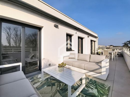 Apartment in Mérignac, Gironde