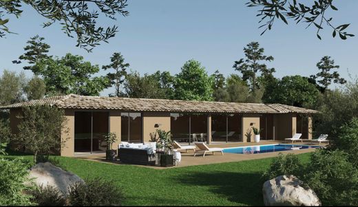 Luxury home in San-Gavino-di-Carbini, South Corsica