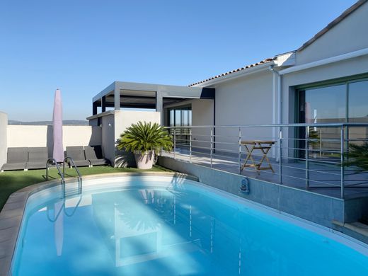 Casa de lujo en Mèze, Herault