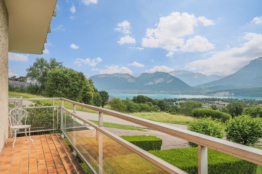 Appartement in Saint-Jorioz, Haute-Savoie