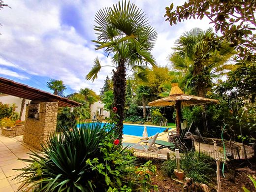 Willa w Bollène, Vaucluse