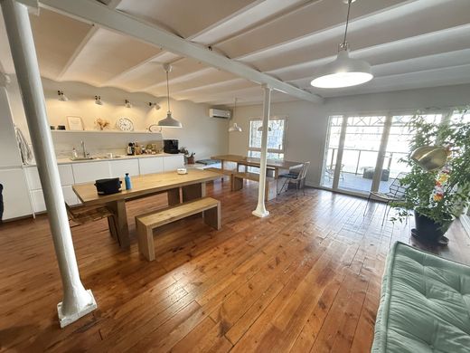 Ufficio a Bordeaux, Gironda