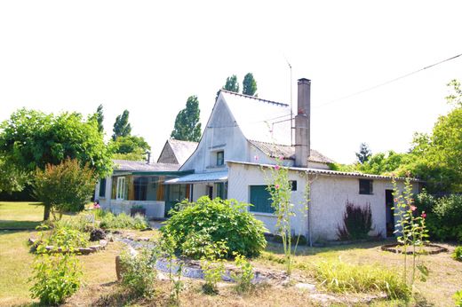 Maison de luxe à Pellouailles-les-Vignes, Maine-et-Loire