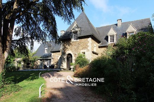 Luksusowy dom w Allineuc, Côtes-d'Armor