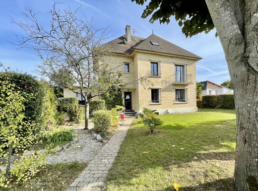 Элитный дом, Saint-Contest, Calvados