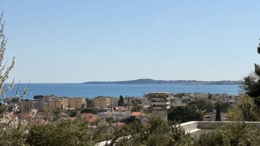 Maison de luxe à Cagnes-sur-Mer, Alpes-Maritimes