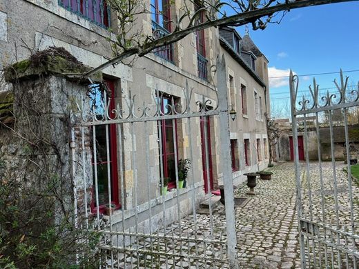 Luxury home in Chécy, Loiret