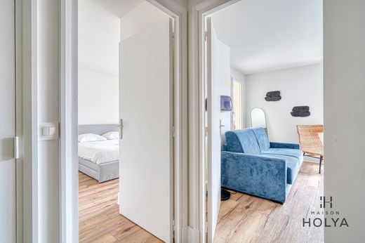 ﺷﻘﺔ ﻓﻲ Versailles, Yvelines