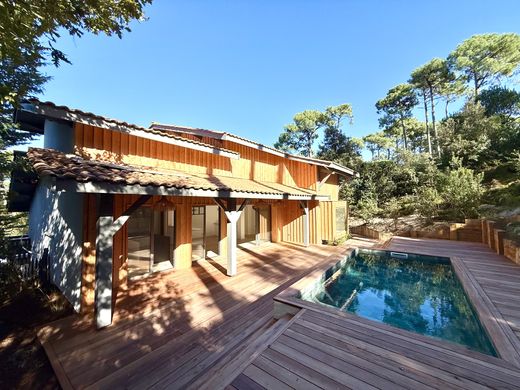 Villa in La Teste-de-Buch, Gironde