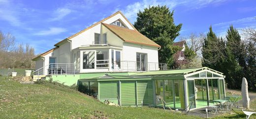 Luxe woning in Saint-Maurice-Montcouronne, Essonne