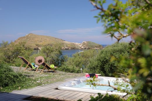 Villa in Centuri, Upper Corsica