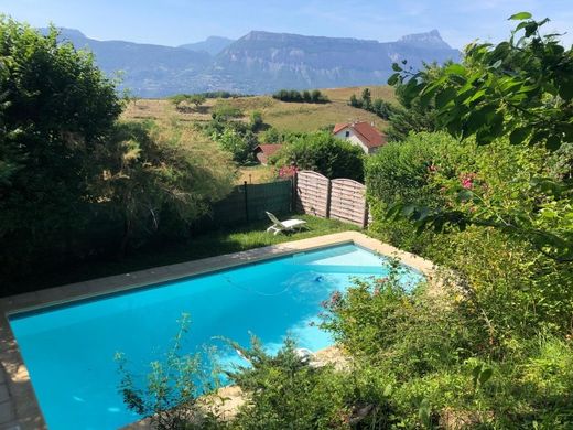 Maison de luxe à Venon, Isère