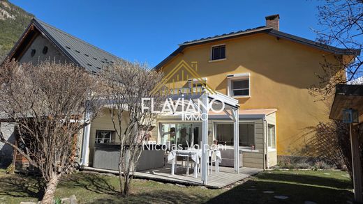 Элитный дом, Jausiers, Alpes-de-Haute-Provence