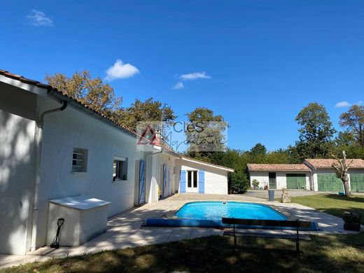 Casa de luxo - Salaunes, Gironda