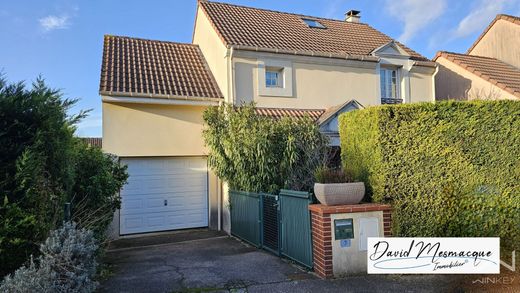 Luksusowy dom w Verneuil-sur-Seine, Yvelines