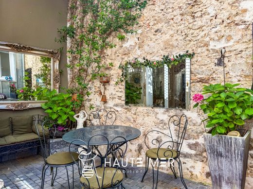 منزل ﻓﻲ Les Sables-d'Olonne, Vendée