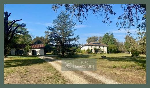 Luxe woning in Sore, Landes