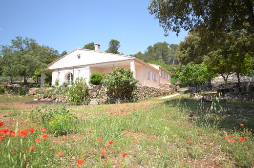 Villa en Sillans-la-Cascade, Var