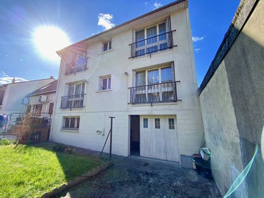 Элитный дом, Le Blanc-Mesnil, Seine-Saint-Denis