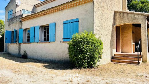 Luxe woning in Éguilles, Bouches-du-Rhône