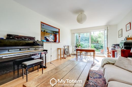 Piso / Apartamento en Suresnes, Altos de Sena