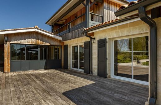 Luxury home in Créon, Gironde
