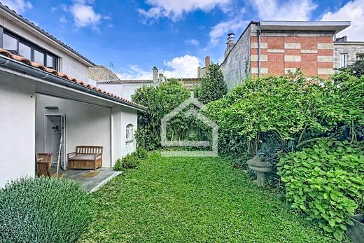 Luxury home in Bordeaux, Gironde