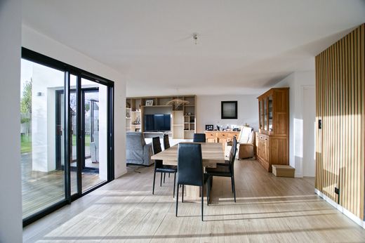 Luxury home in Névez, Finistère