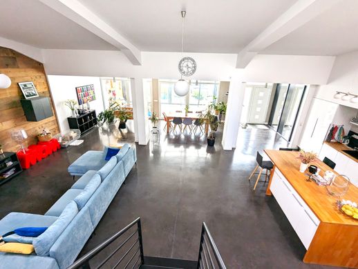 Luxury home in Gondreville, Meurthe et Moselle