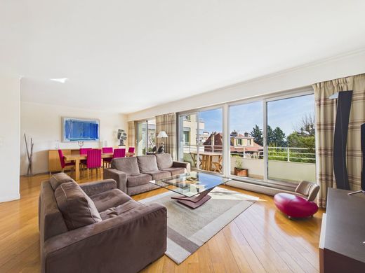 Apartment in Saint-Cloud, Hauts-de-Seine