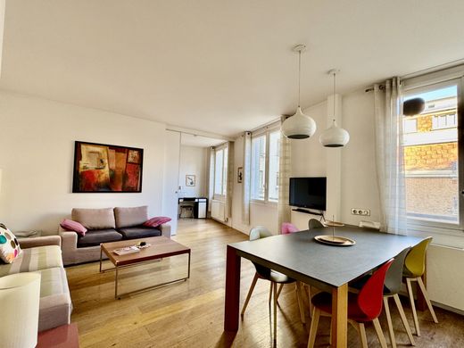 ‏דירה ב  Paris 16 Passy, Paris