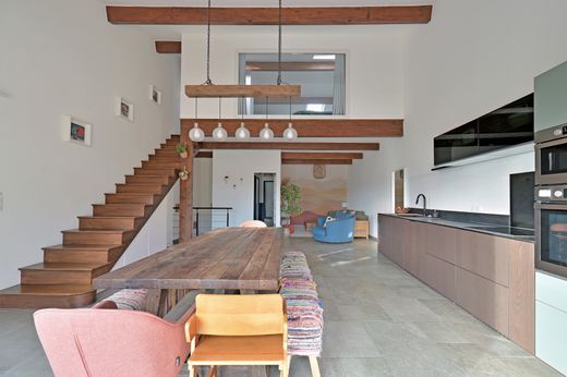 Villa in Aimargues, Gard