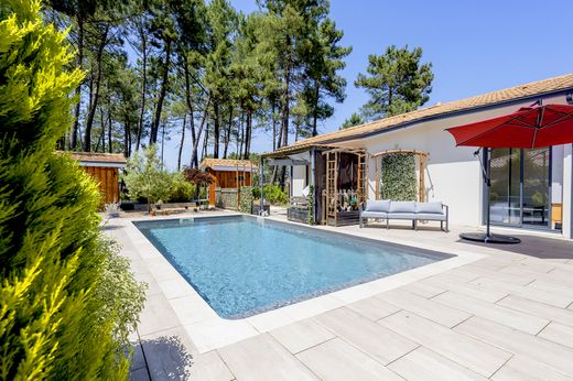 Casa di lusso a Andernos-les-Bains, Gironda