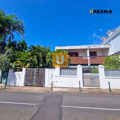 Ufficio a Saint-Denis, Riunione