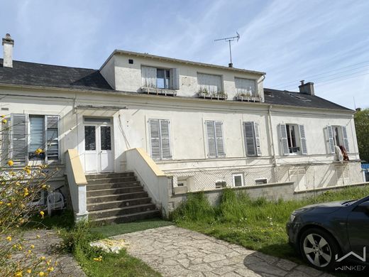 Luxus-Haus in Les Mureaux, Yvelines