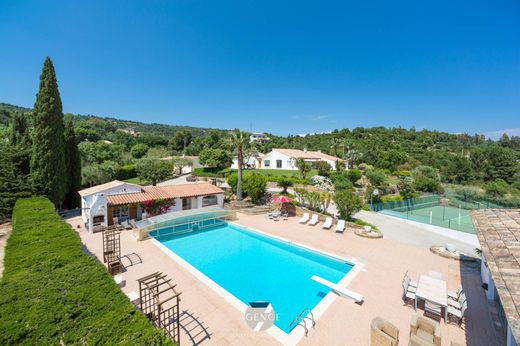 Luxe woning in Le Plan-de-la-Tour, Var