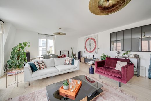 Appartamento a Puteaux, Hauts-de-Seine