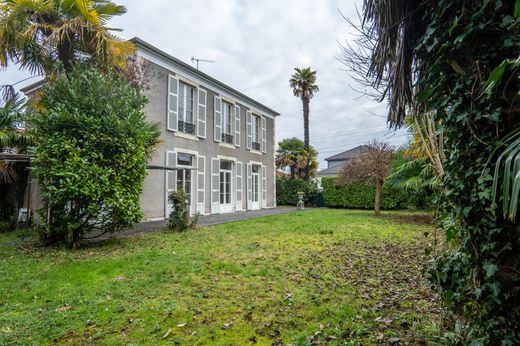 Luxury home in Pau, Pyrénées-Atlantiques